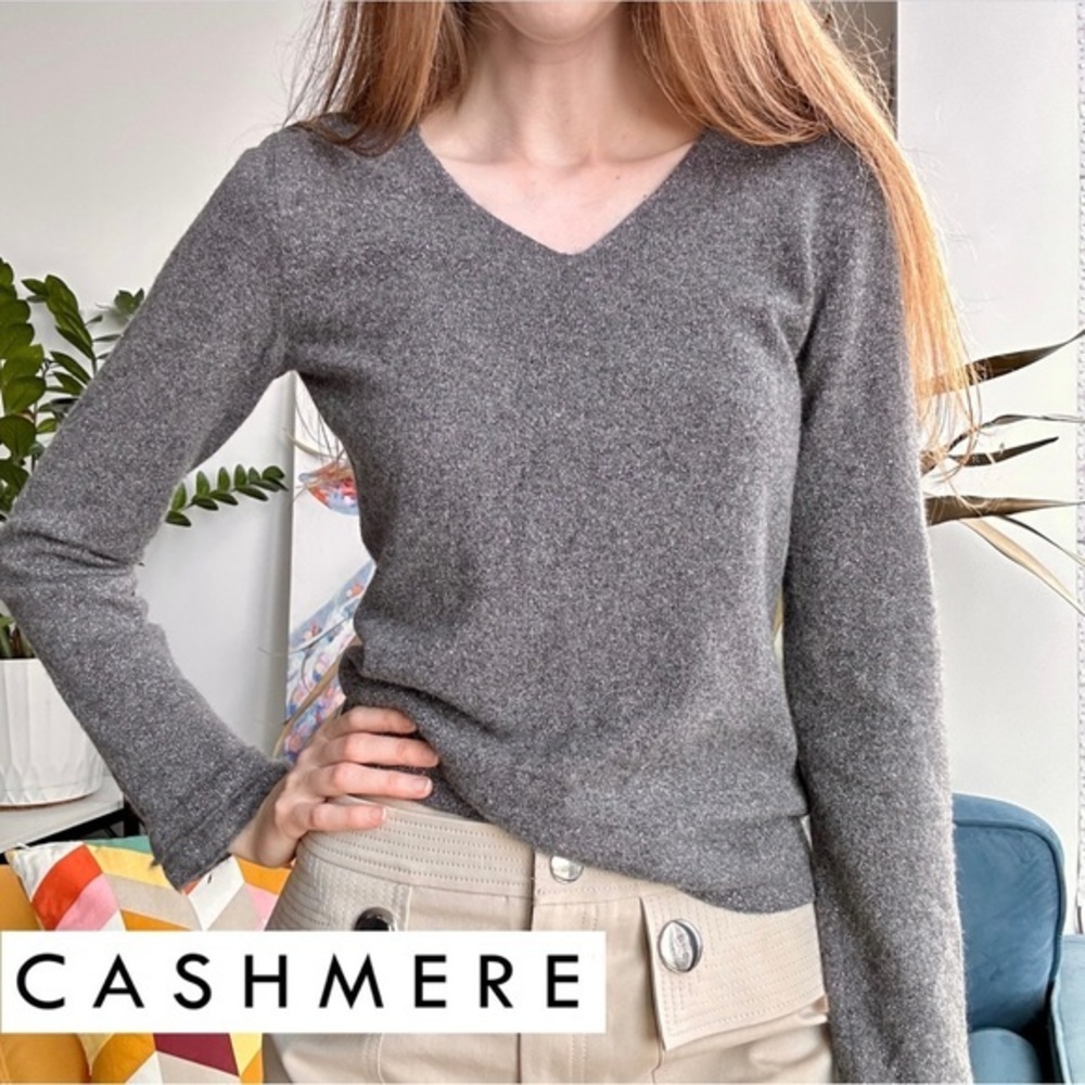 💥SALE💥 Ann Taylor Cashmere Sweater Sparkle Metallic Knit Gray V-neck XS